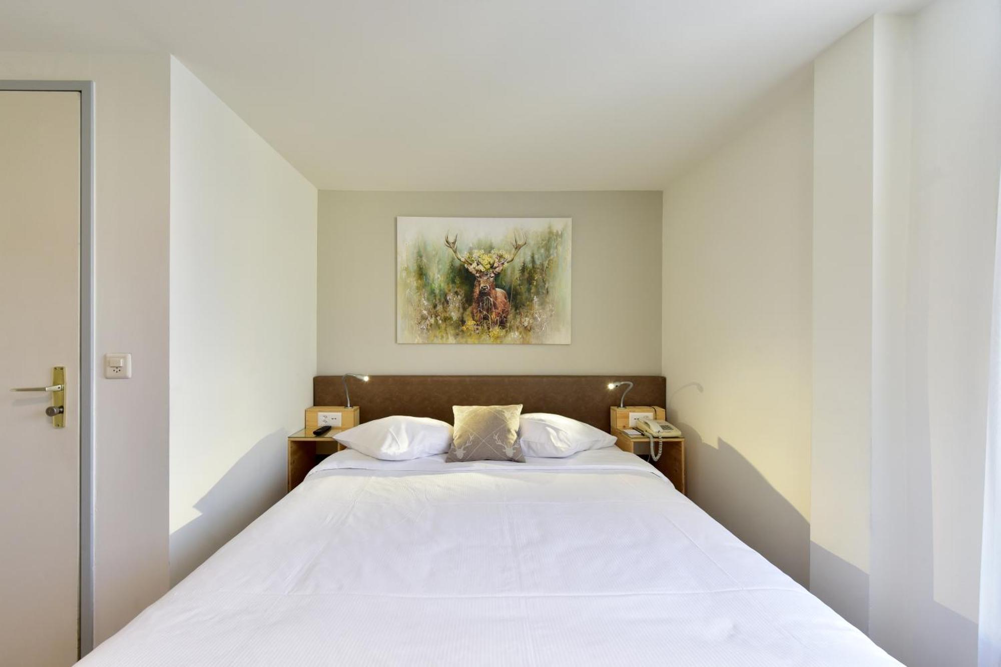 Hotel Hirschen Zürich Buitenkant foto