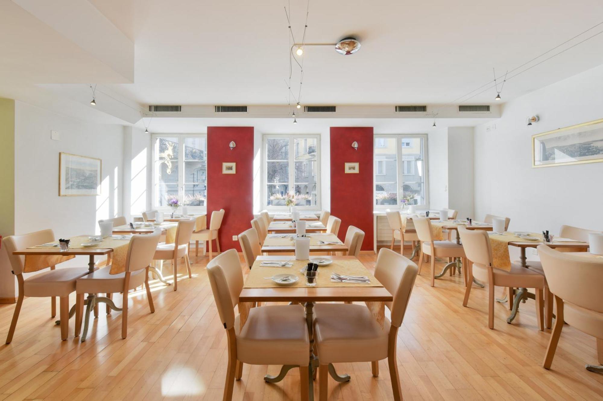 Hotel Hirschen Zürich Buitenkant foto