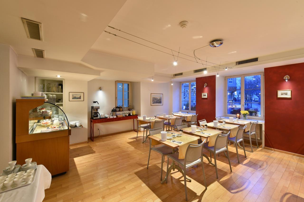 Hotel Hirschen Zürich Buitenkant foto