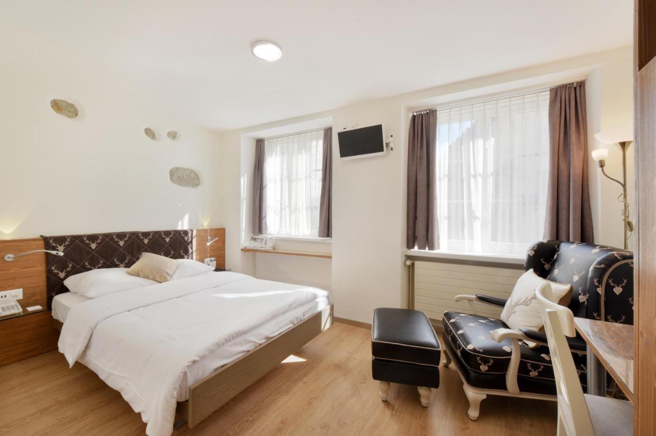 Hotel Hirschen Zürich Buitenkant foto